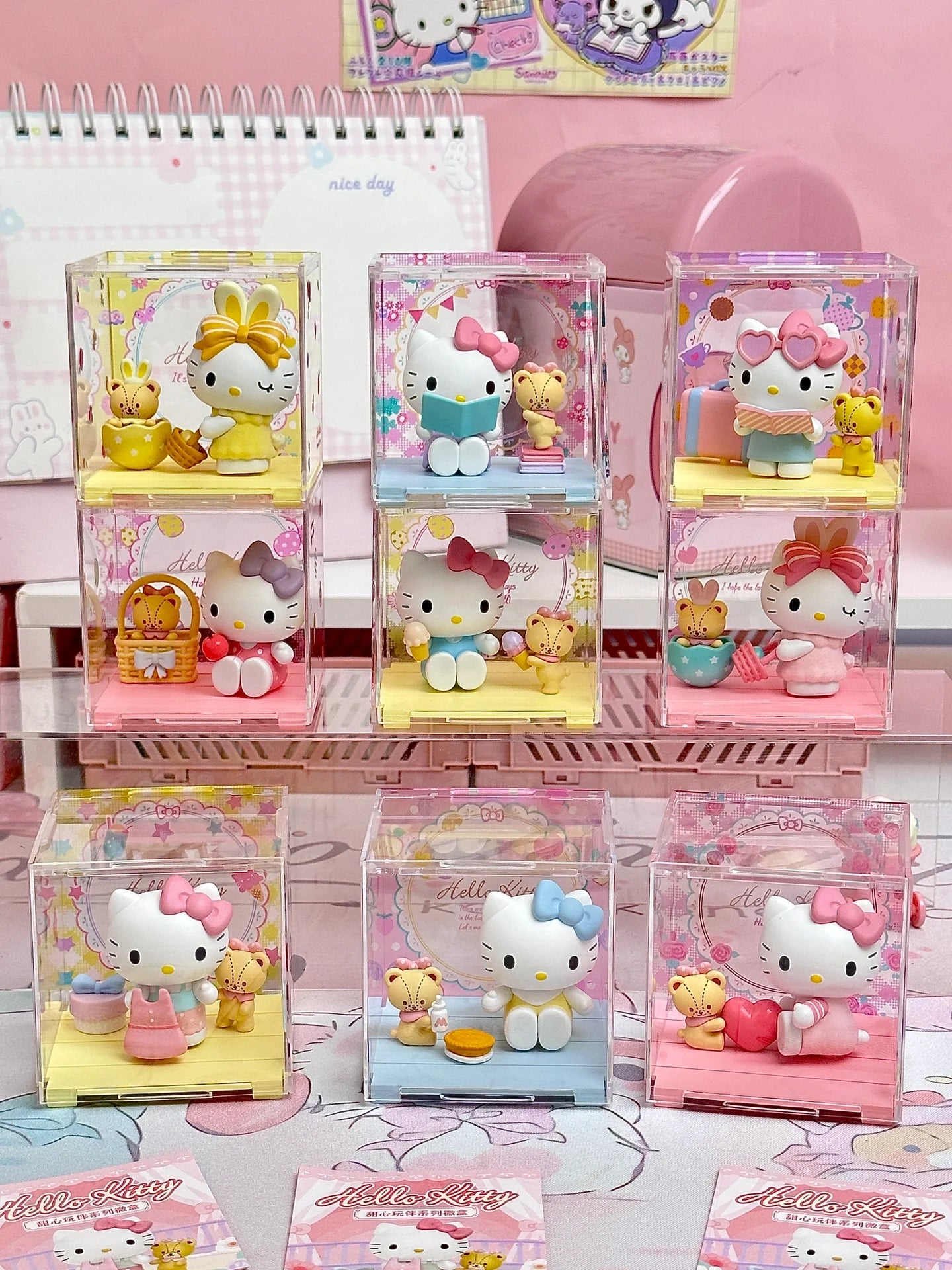 希少レア ハローキティ グッズコレクション 根付け 4Pアソート ③ 2005 希少レア ハローキティ グッズコレクション 根付け 4Pアソート ③ 2005