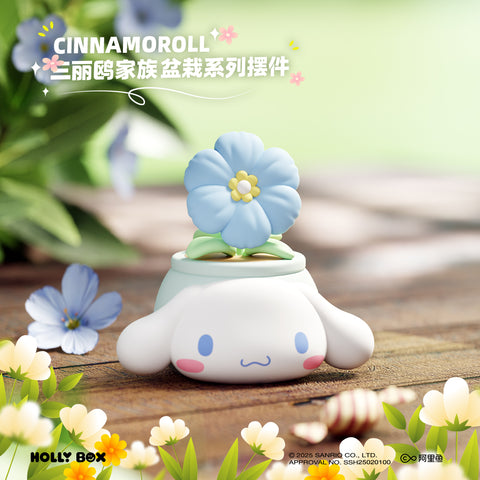[サンリオ］小物入れ
