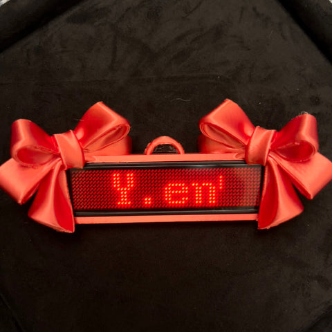 送料無料［推し活グッズ］応援用の電飾ボードキーホルダー Bluetooth【V7NAZE】