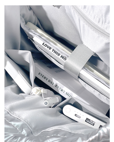 ［バッグ］痛バッグ メタリック リュック【7ECTKX】