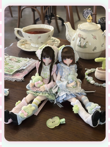 【受注予約】［BJD服］1/6 1/4 kumako ドール用 衣装セット【莓果】