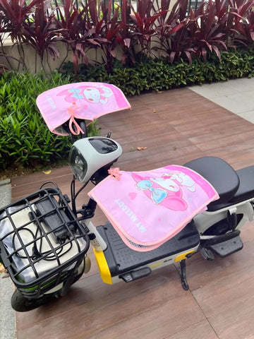 ［サンリオ］カー用品 車 ハンドルカバー