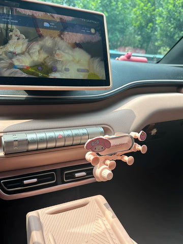 [サンリオ］カー用品 車 スマホホルダー【MIMF1Q】
