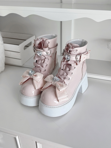 【受注予約】［靴］地雷系 量産型 ビジューリボンミドルブーツ【LBJE84】