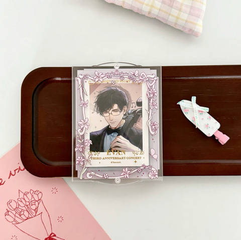 ［推し活グッズ］アクリルフレーム【P2Q9C1】