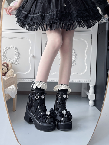 【受注予約】［靴］地雷系 量産型 ビジューリボンミドルブーツ【LBJE84】