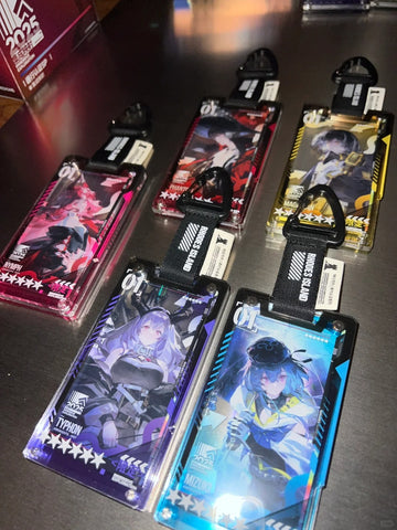 ［推し活グッズ］アクリルフレーム【B0Q8V3】
