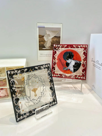 ［推し活グッズ］アクリルフレーム【W300PG】