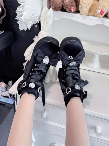 【受注予約】［靴］地雷系 量産型 ビジューリボンミドルブーツ【LBJE84】