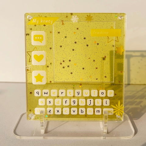 ［推し活グッズ］缶バッジ アクリルフレーム【WC31I4】