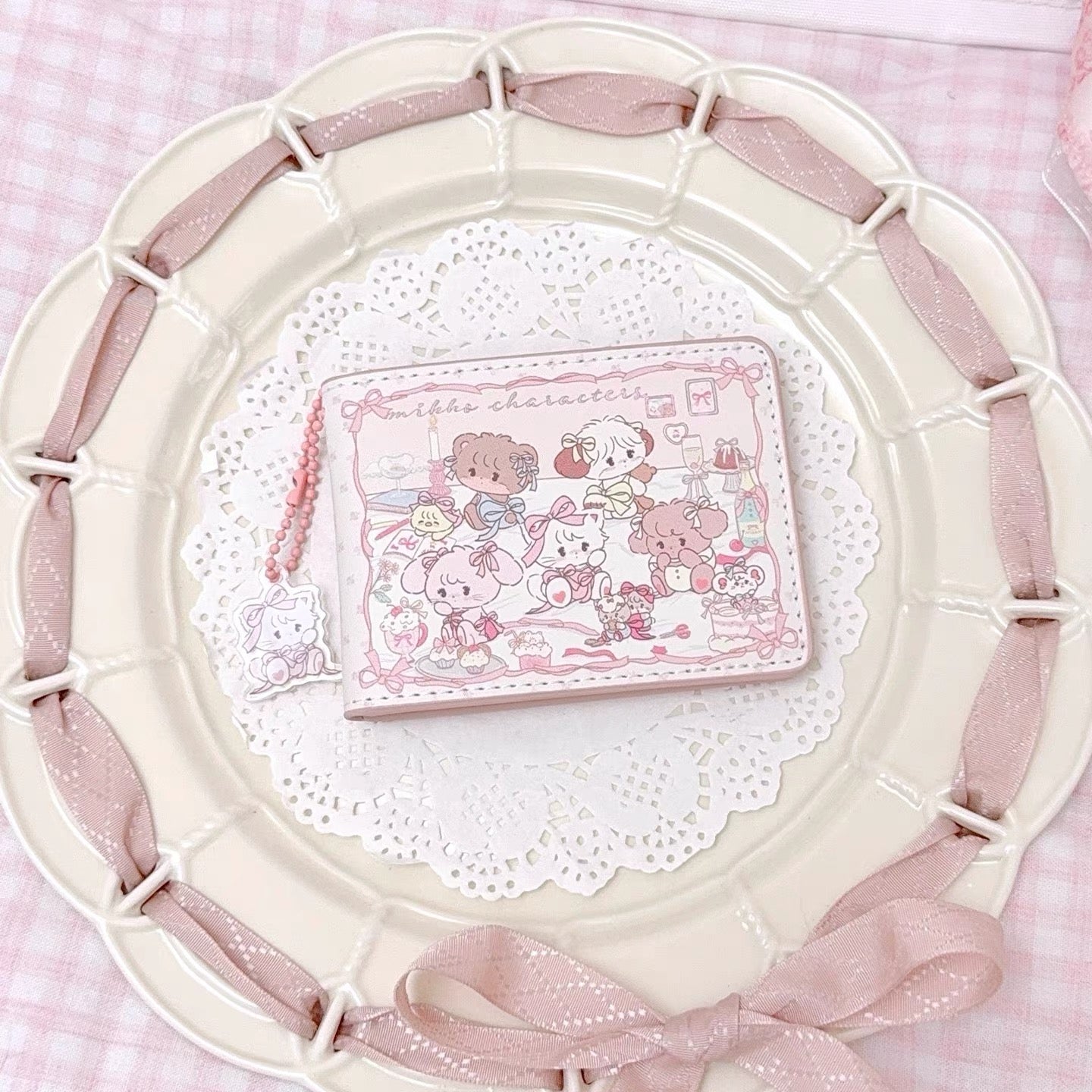 mikko x Moon Prim 推し活ケース ポストカード ムース mikko illustrations ムース トレカケース - メルカリ