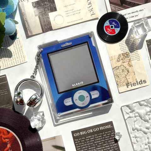 ［推し活グッズ］缶バッジ アクリルフレーム 52/59mm【BI8ZK4】