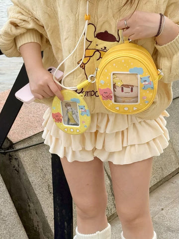 ［SWIMMER］コラボ 海外限定痛 たまごっち型 痛バッグ【YE36VH】