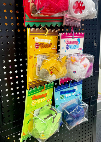 ［推し活グッズ］ぬいぐるみ用 痛ポーチ【QHVNOZ】