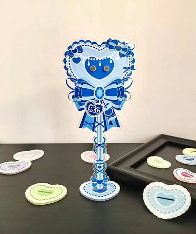 ［推し活グッズ］缶バッジ用 スタンド【HNW9O9】