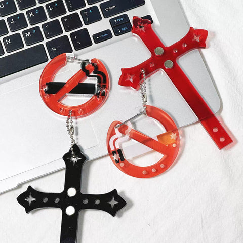 ［推し活グッズ］タバコ禁止 アクリルキーホルダー【H9R3D3】