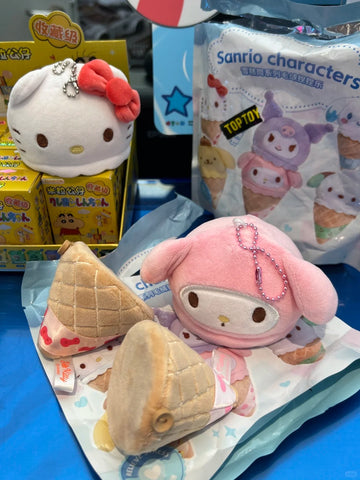 ［サンリオ］トレーディング ぬいぐるみ 中身確認「雪糕筒」