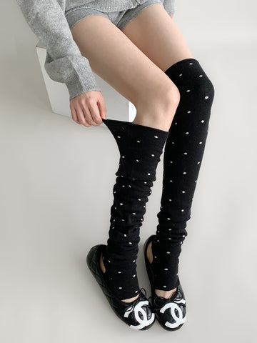 ［靴下］ドット オーバーニーソックス【6XANAC】