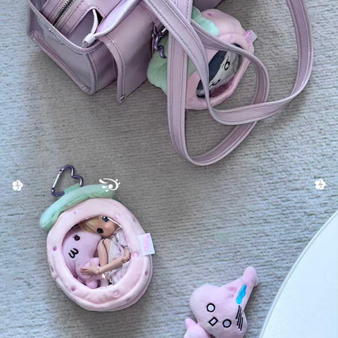 ［推し活グッズ］苺 痛ポーチ【8ZU16C】