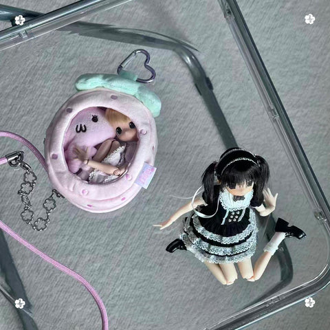 ［推し活グッズ］苺 痛ポーチ【8ZU16C】