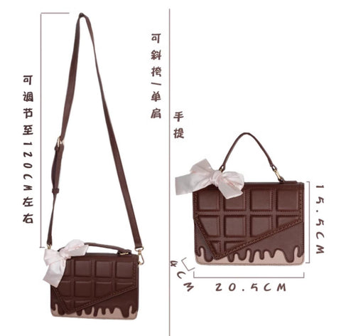 ［バッグ］ロリータ キルティング ビスケット ショルダーバッグ 【1NT6JH】