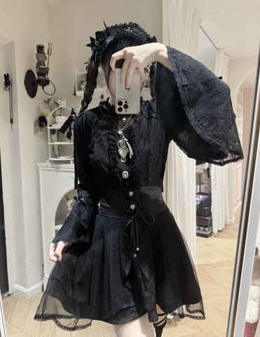 ［ファッション］地雷系 レースフレアスリーブブラウス+スカート【蚀月姬】