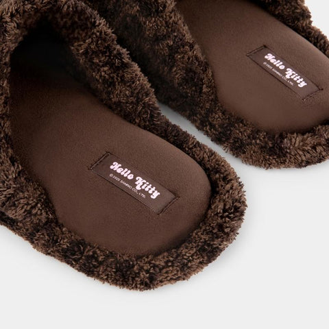 [サンリオ］海外限定 ハローキティ ルームシューズ【1EDQR5】