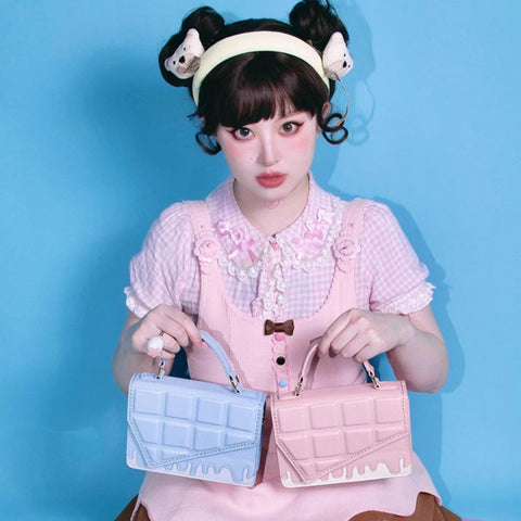 ［バッグ］ロリータ キルティング ビスケット ショルダーバッグ 【1NT6JH】