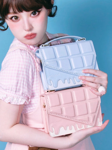 ［バッグ］ロリータ キルティング ビスケット ショルダーバッグ 【1NT6JH】