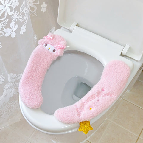[サンリオ］ピアノ トイレ 便座カバー