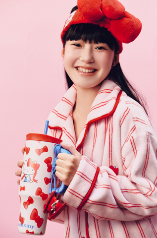 ［サンリオ］ハローキティ 海外限定 ボトル 保温保冷 1200ml