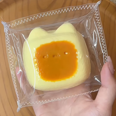 ［キャラグッズ］手作り お菓子 水感 スクイーズ【H3B5MO】