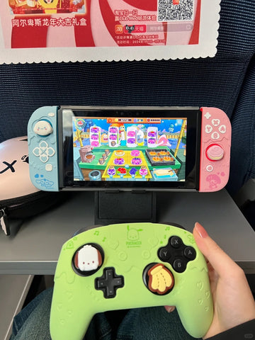 ［サンリオ］Switch/PS5 コントローラー カバー