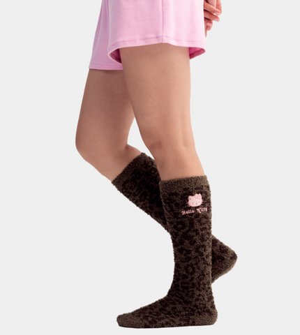 [サンリオ］海外限定 ハローキティモコモコ ルームソックス【V86ZJ0】