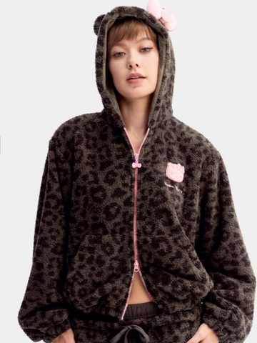 [サンリオ］海外限定 ハローキティ ルームウェア【9WL2RP】